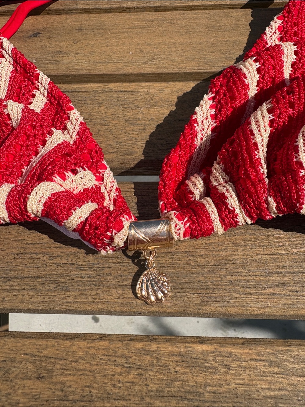 Red & Cream Crochet Texture Triangle Bikini Set XL Gold Shell Charm - Picture 3 of 5